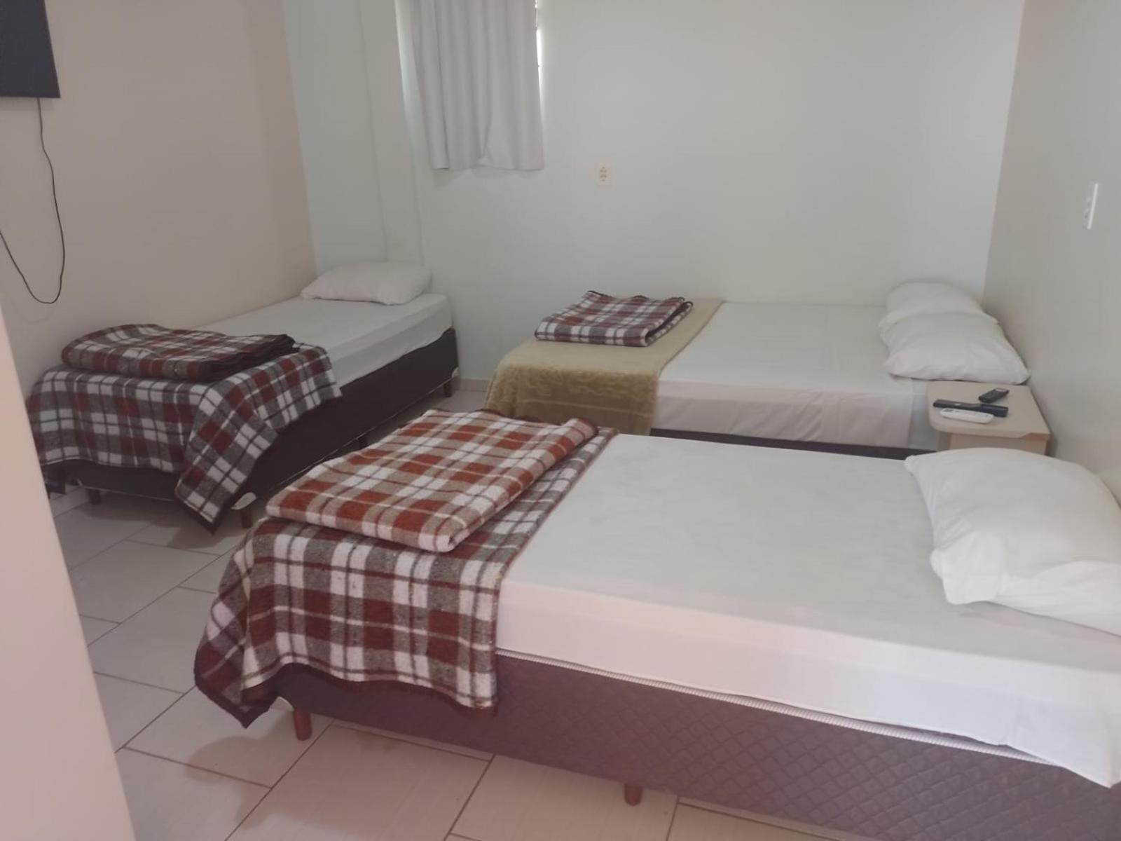 Hotel Alvorada 卡斯特罗 外观 照片